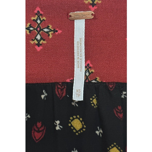 FREE PEOPLE Where We Roam Top Surplice Neck Pleated Boho Fall Black Red Small - Picture 11 of 13